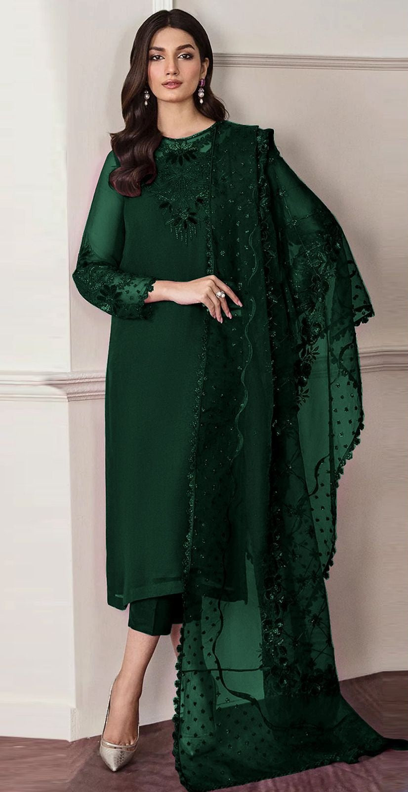 Baroque - Replica Alnisa embroidery collection